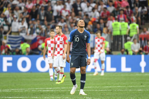 一年的足总 一年的足总